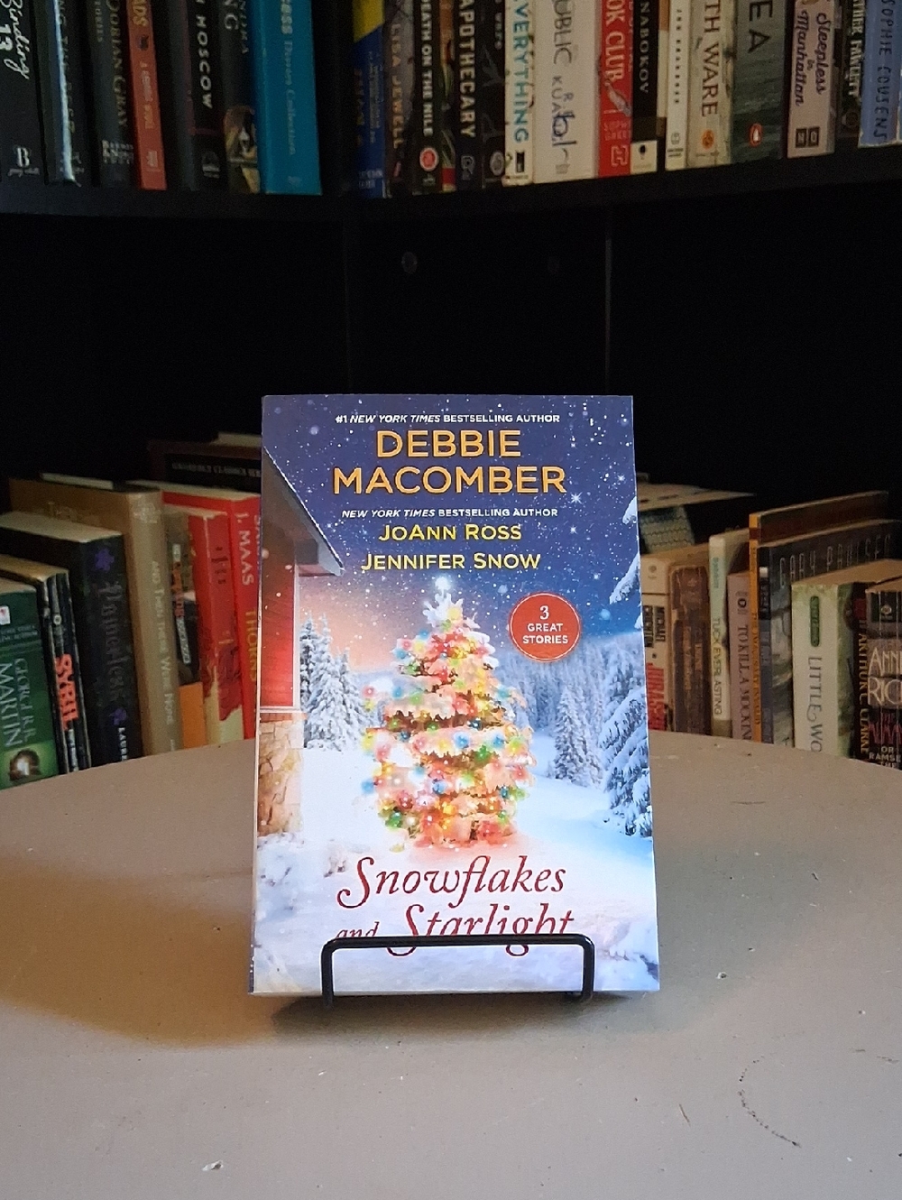 Snowflakes And Starlight By Debbie Macomber